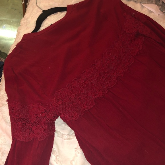 Forever 21 long sleeve - Picture 3 of 3